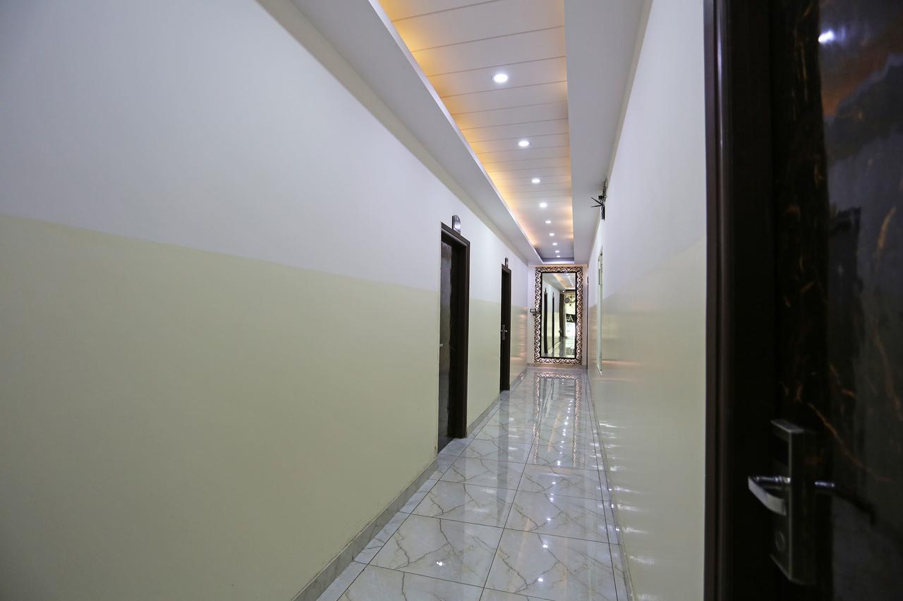 होटल Airport New Delhi